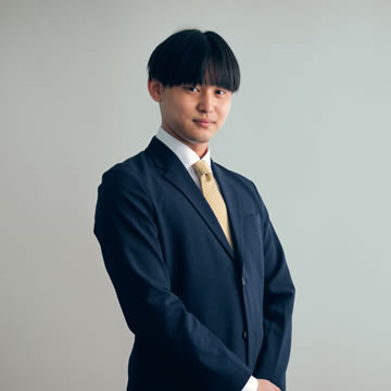 栗井翔也